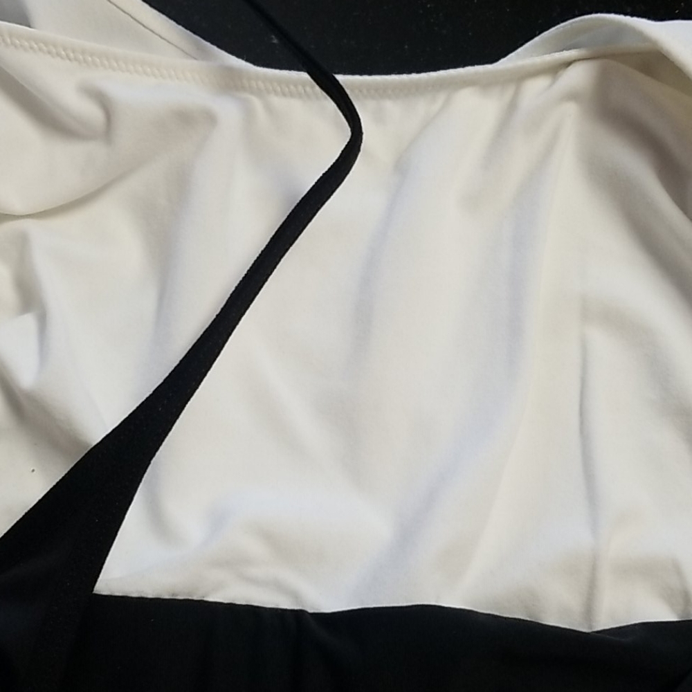 Layered Tank - Picture 4 of 7